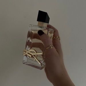 Adjustable gold tarnish resistant ring